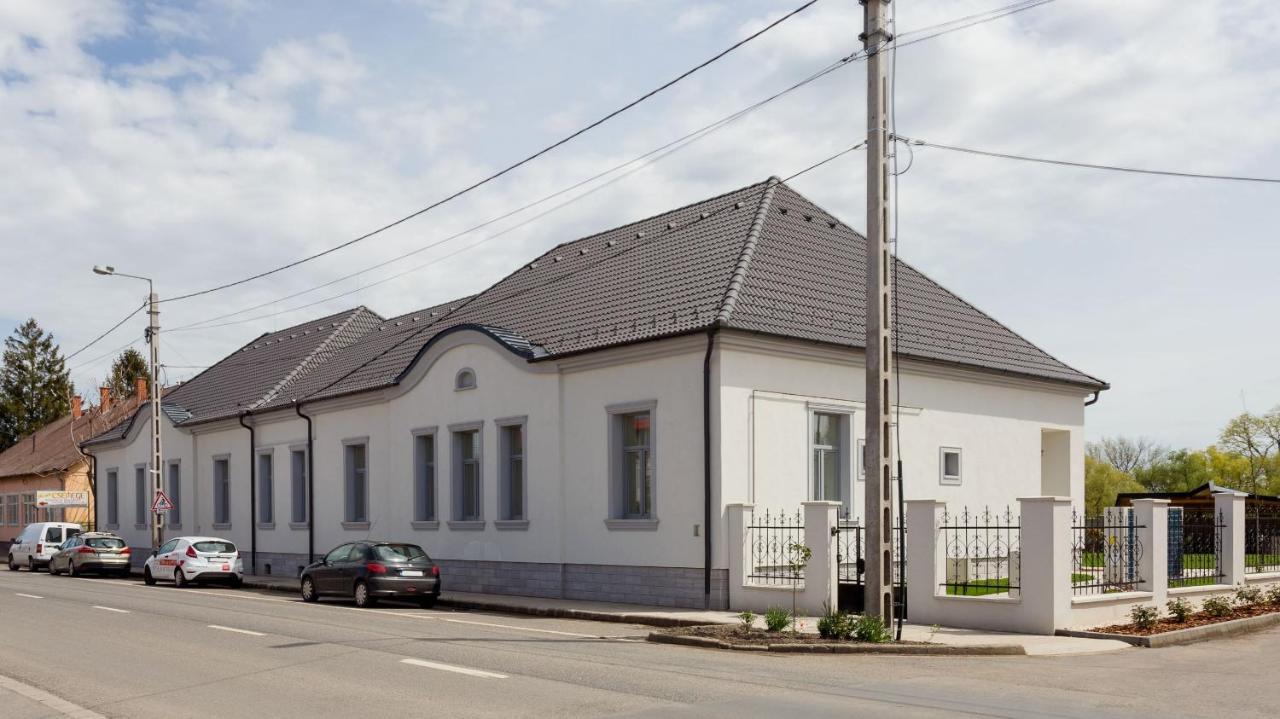 Bed and Breakfast Notarius Vendeghaz Poroszló Exteriér fotografie
